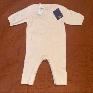 Baby Gap Soft Cozy Light Pink One Piece. Long sleeve. 0-3 months. NWT.